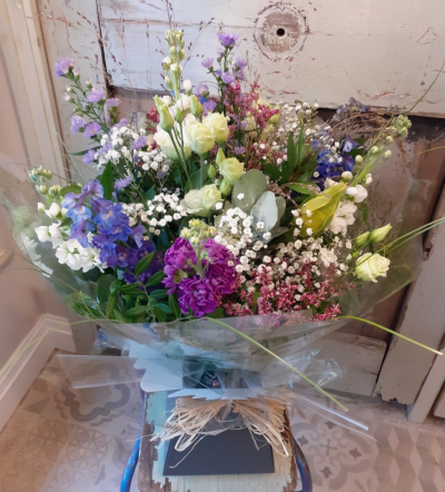 Cottage Garden Bouquet - This is a design we love to create using Cottage Garden Style flowers, mainly available in the Summer.